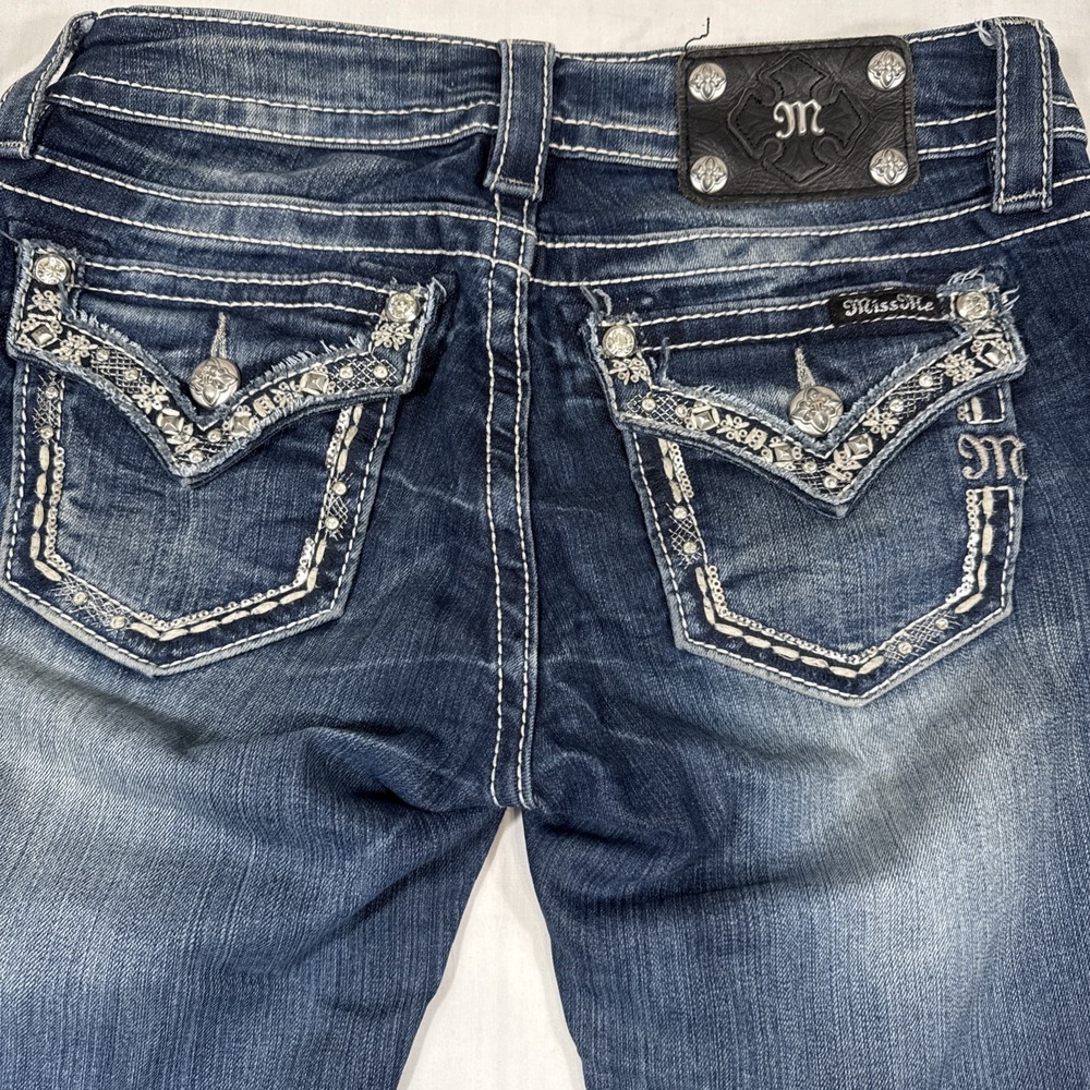 JEANS STRAIGHT LEG Miss Me WOMENS 27 Embellished WHISKERING Denim Blue